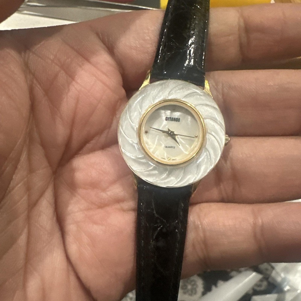 Works GITANO Fancy Dial 28mm Leather Quartz Analog Women's Watch New Battery 6.5